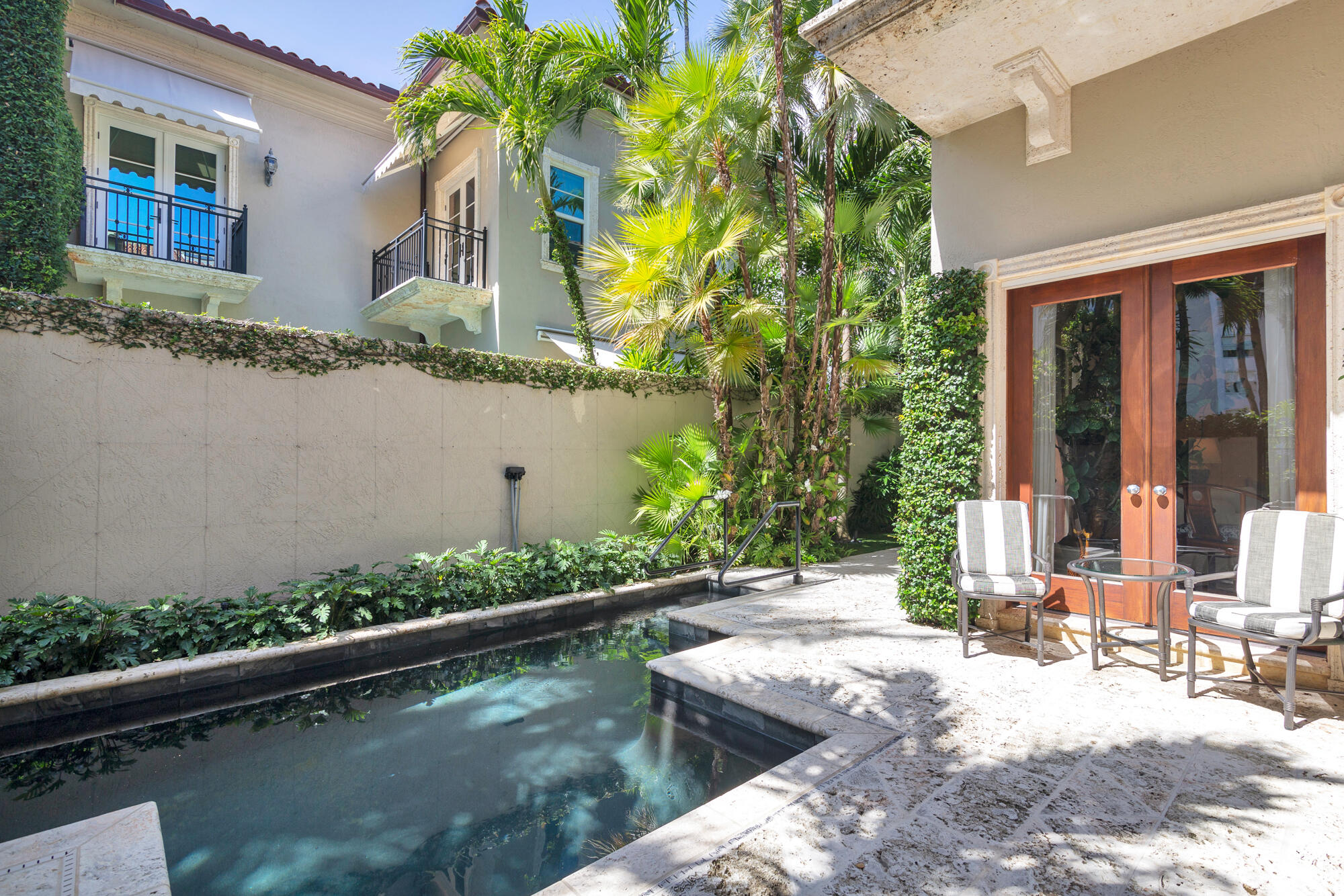 ROYAL PARK - Residential