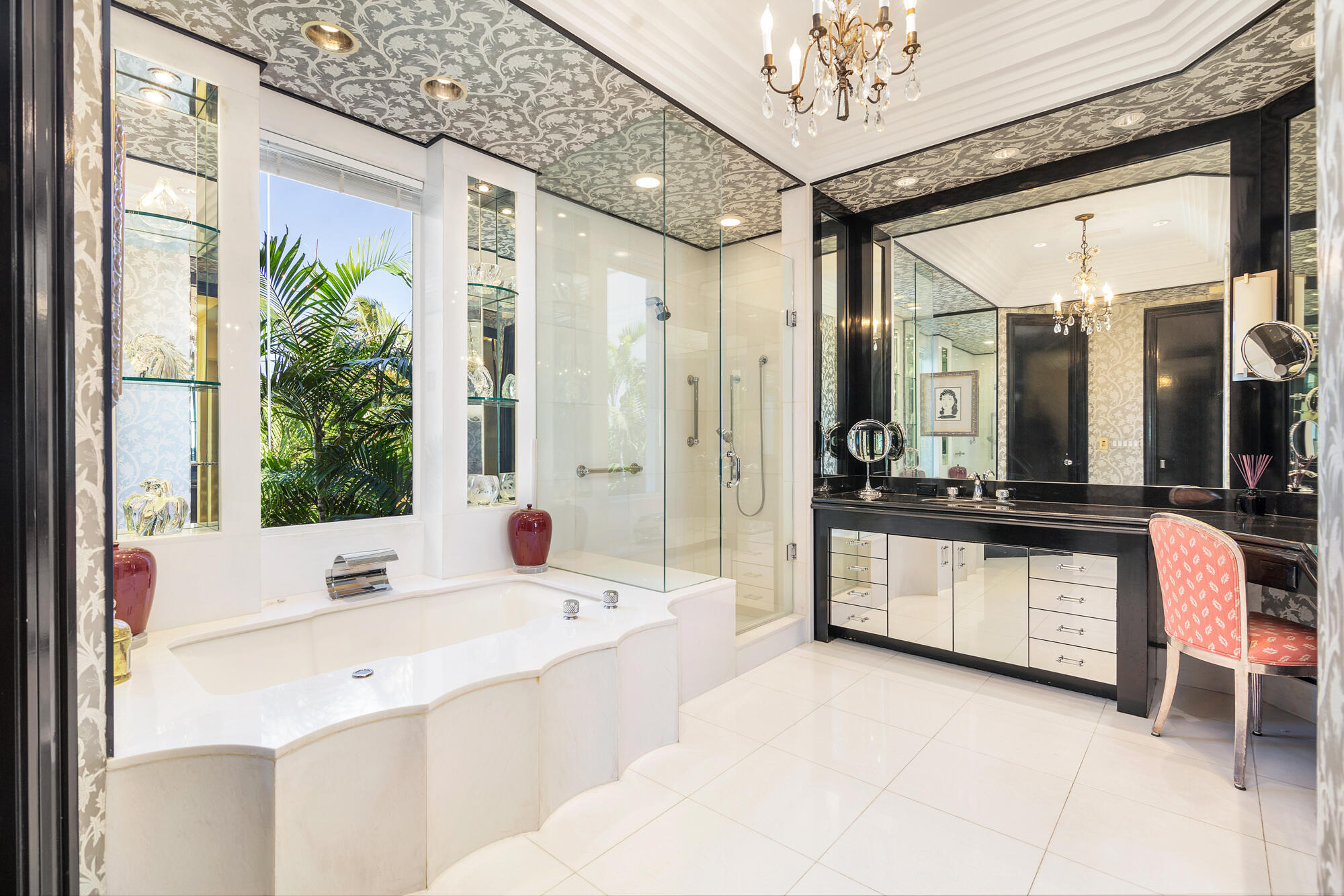 ROYAL PARK - Residential