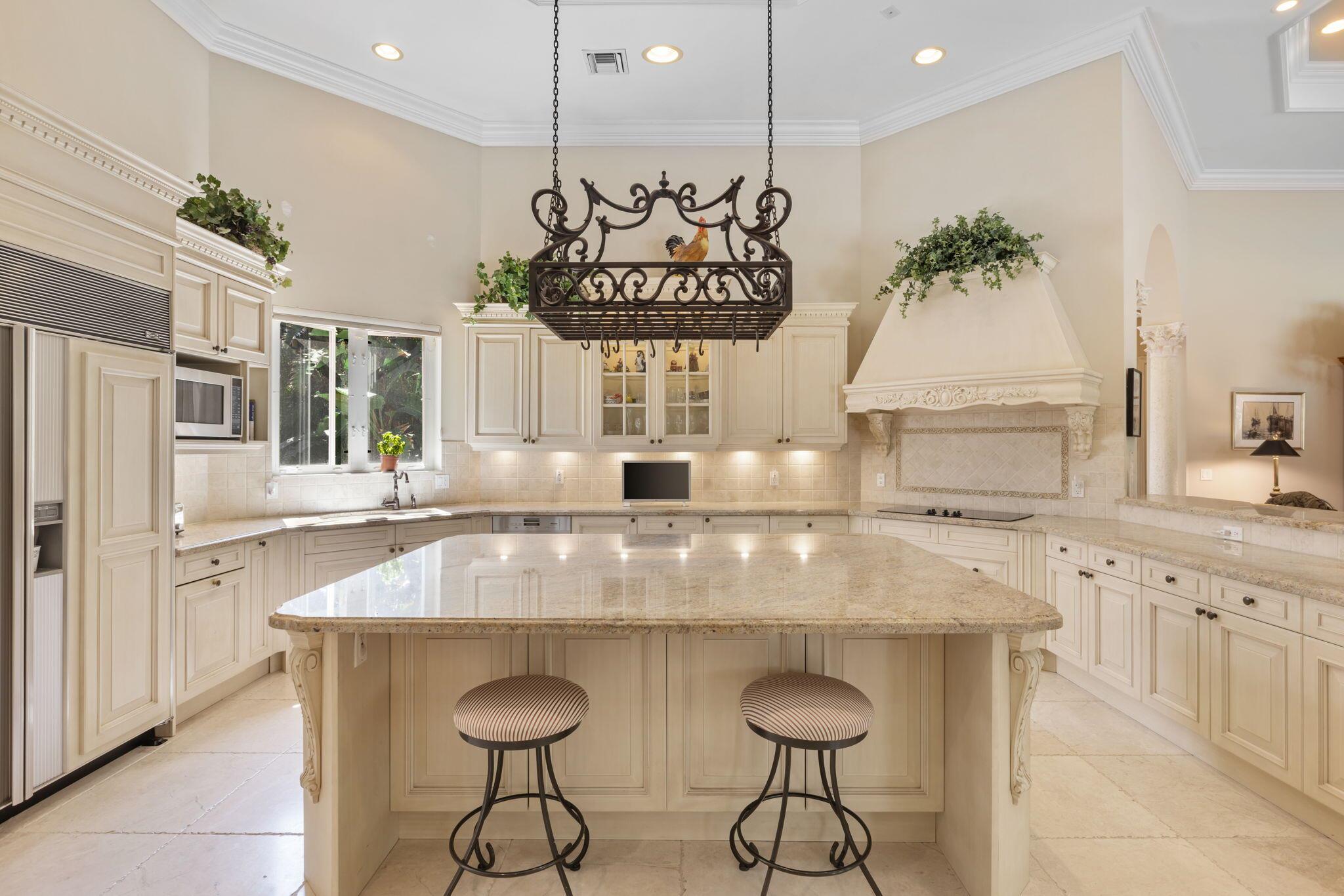 SANCTUARY - Residential