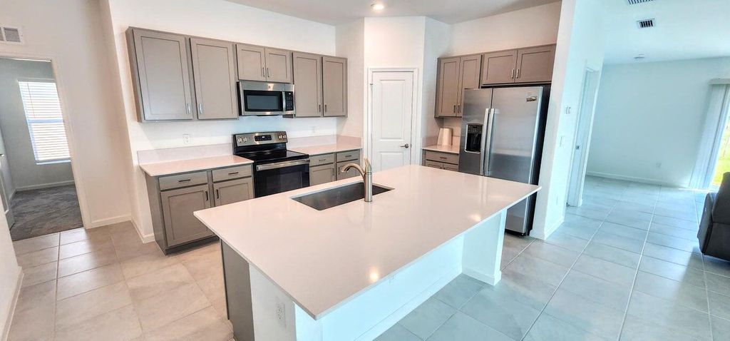 Photo of 4207 Abernathy Way, Fort Pierce, FL 34947 (MLS # R11035407)