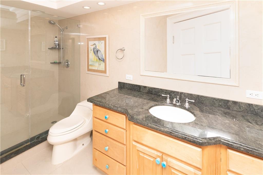 CENTURY PLAZA - Residential