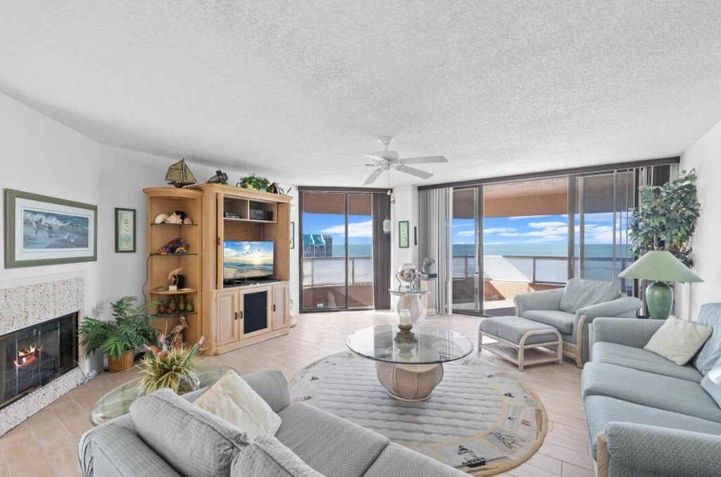 Photo of 1340 Gulf Boulevard #15a, Clearwater, FL 33767 (MLS # B26009322)