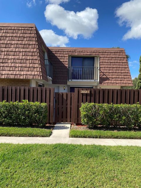 A home in Palm City