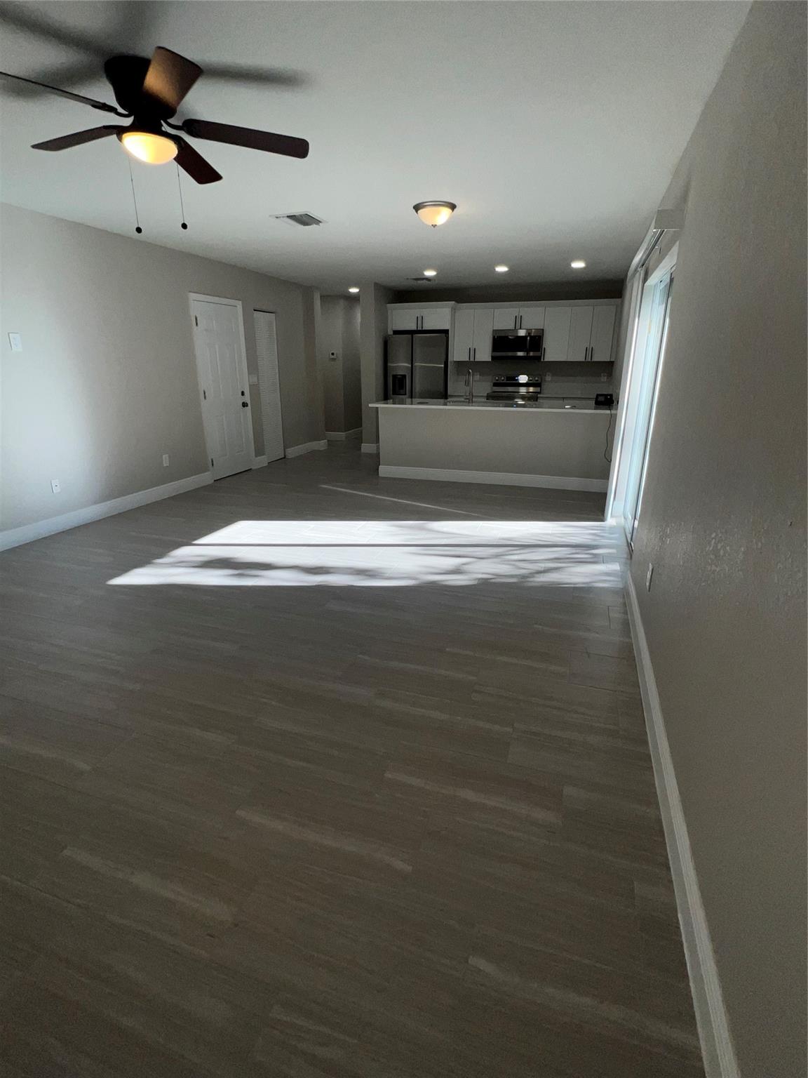 Fairview Add 11-27 B - Residential Lease