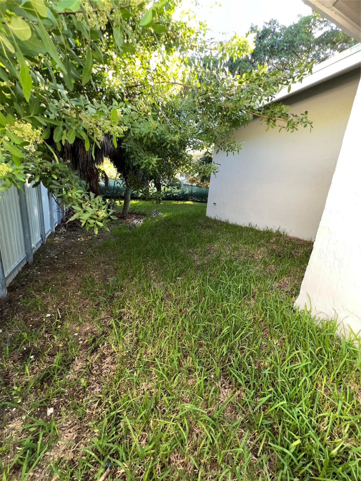 Fairview Add 11-27 B - Residential Lease