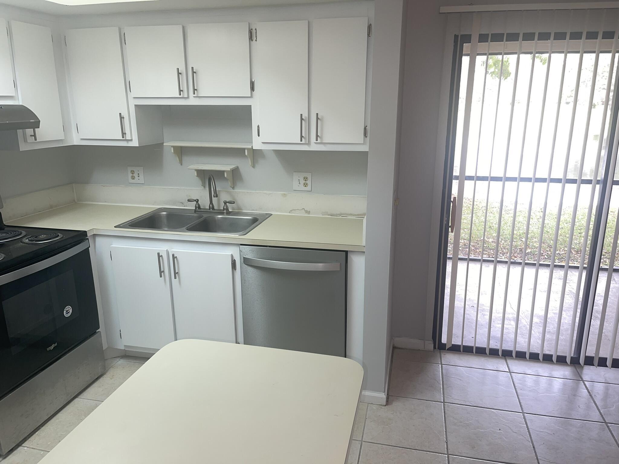 4185 Oak Terrace Drive