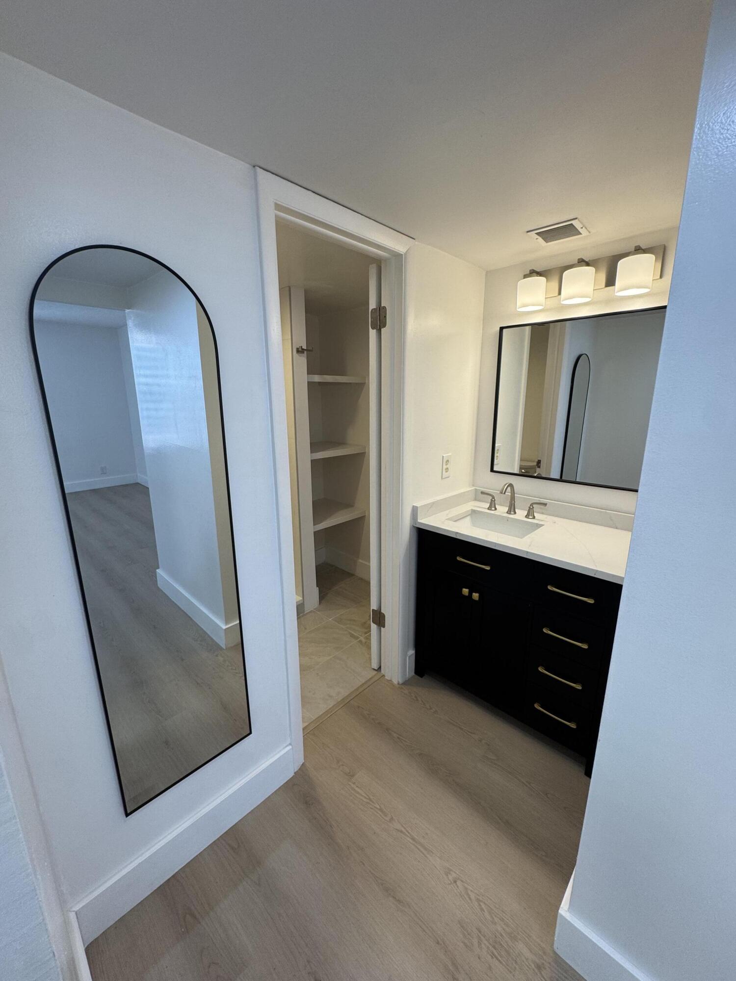 BOCA BAYOU - Residential Lease