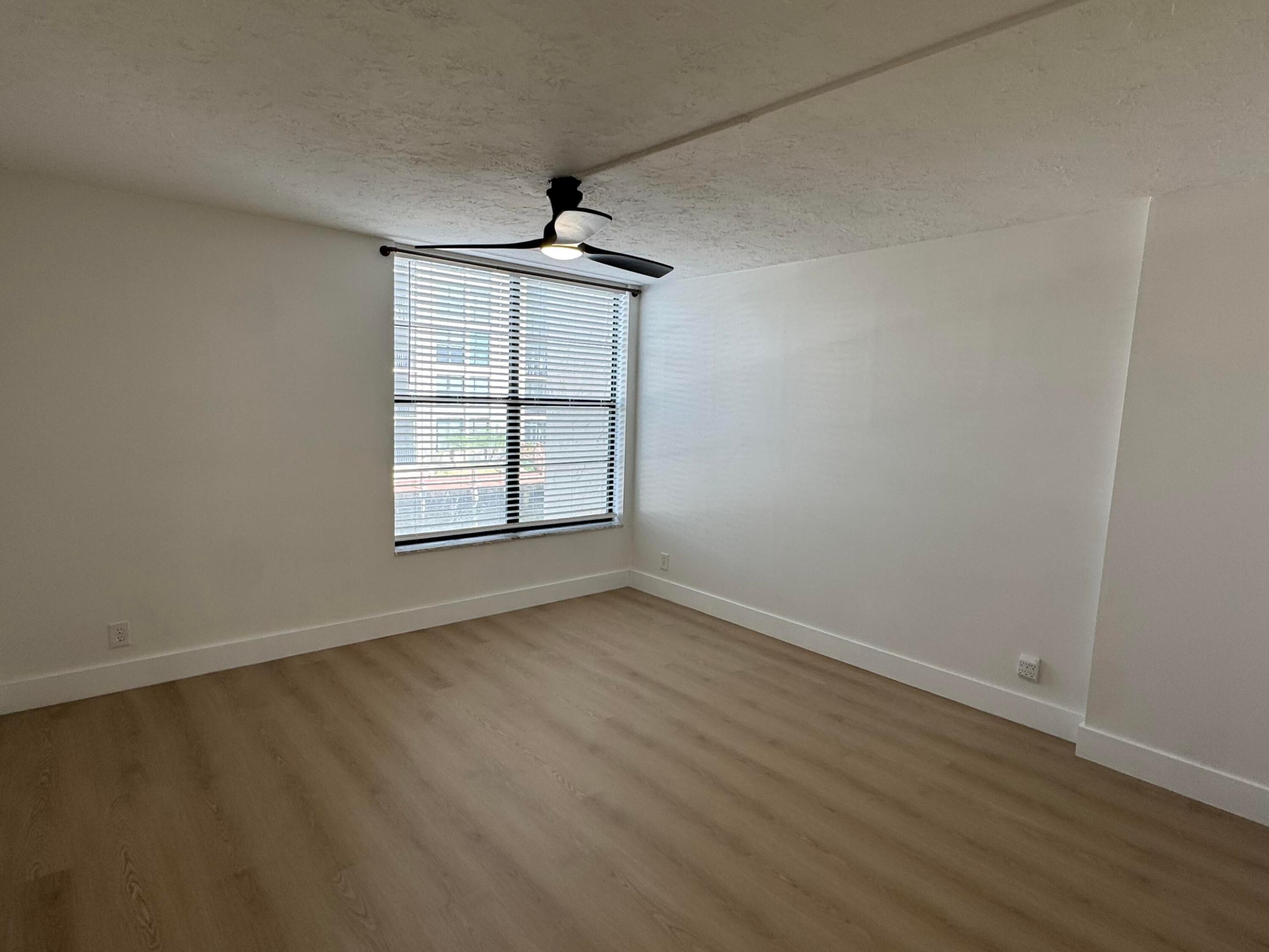 BOCA BAYOU - Residential Lease