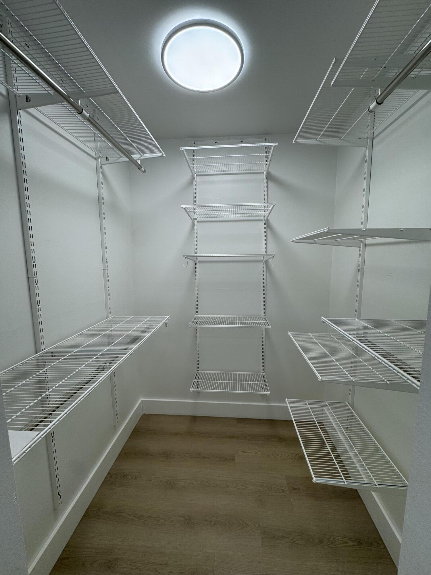 BOCA BAYOU - Residential Lease