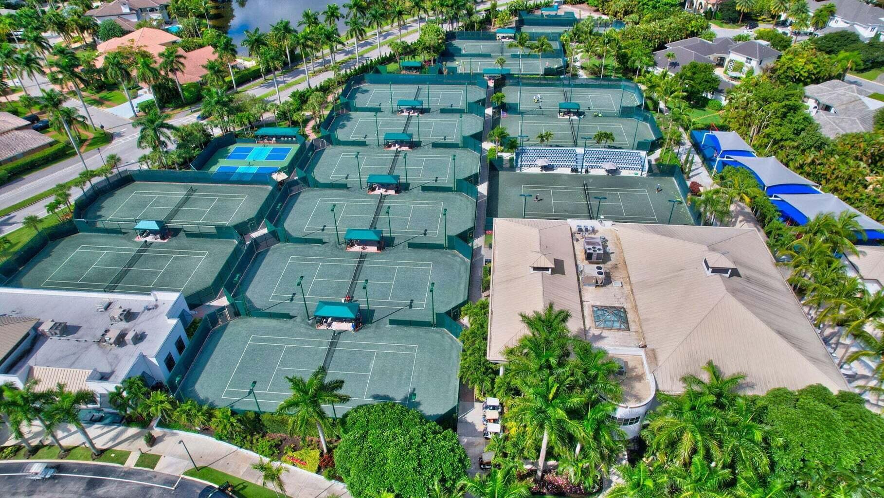 ST ANDREWS COUNTRY CLUB - Residential