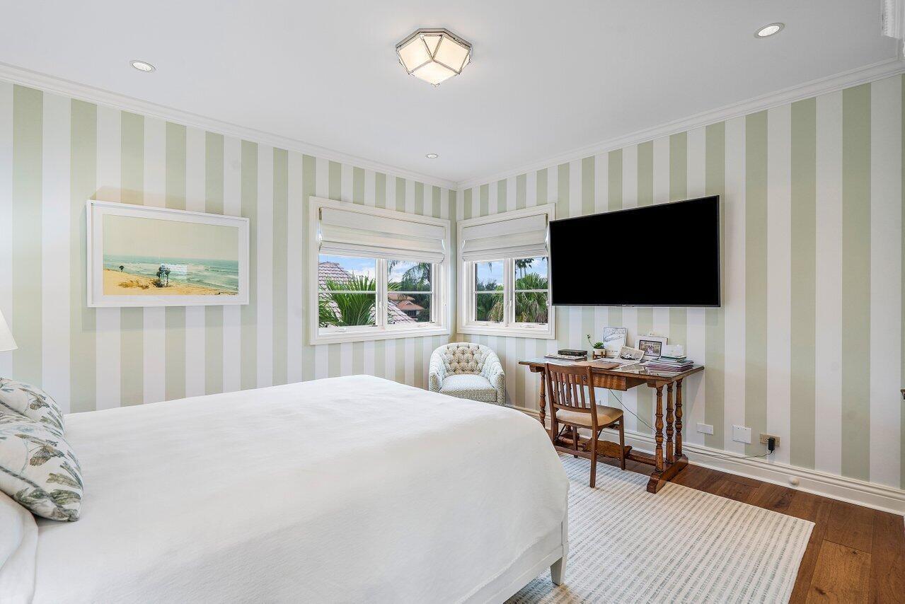 FRENCHMANS CREEK - Residential