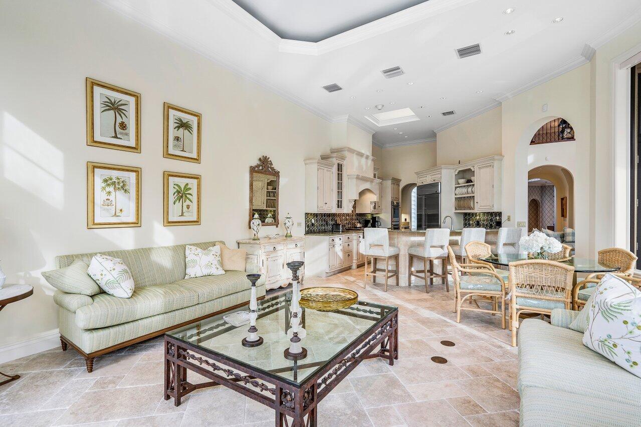 FRENCHMANS CREEK - Residential