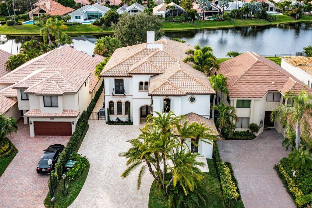 Photo of 13741 Le Havre Drive, Palm Beach Gardens, FL 33410 (MLS # R10856445)