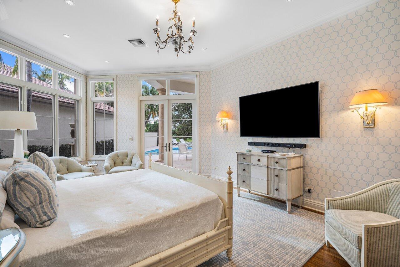 FRENCHMANS CREEK - Residential