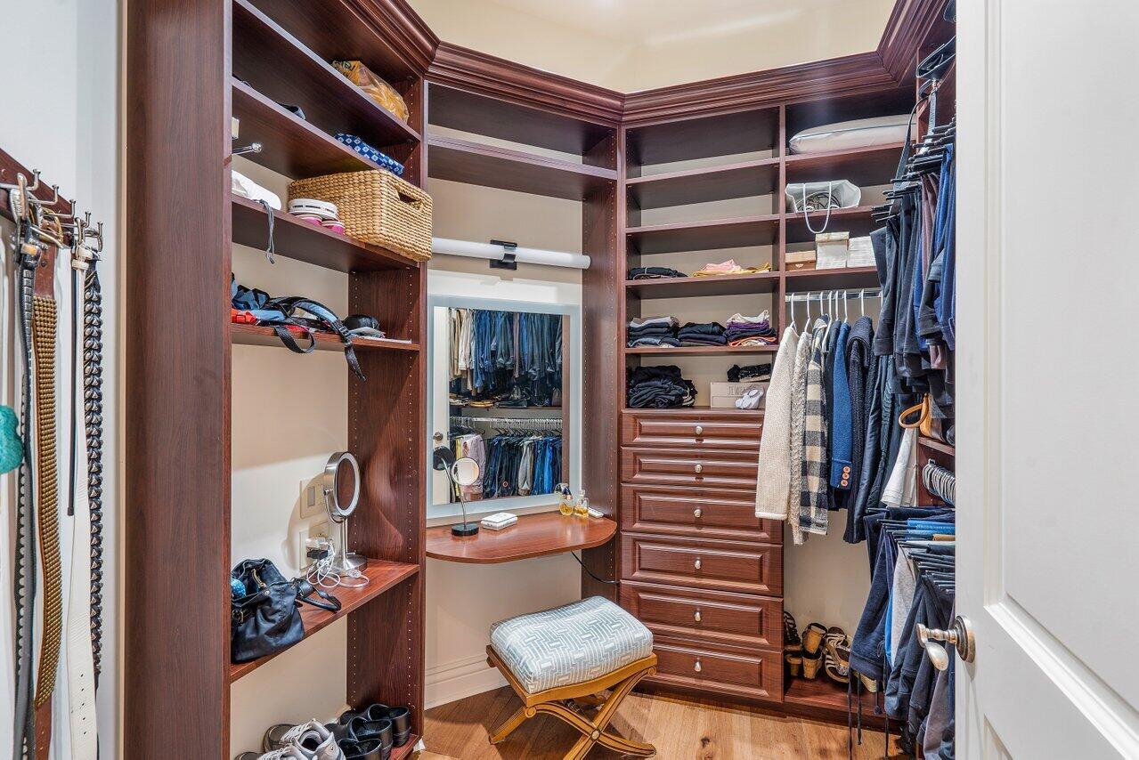 FRENCHMANS CREEK - Residential