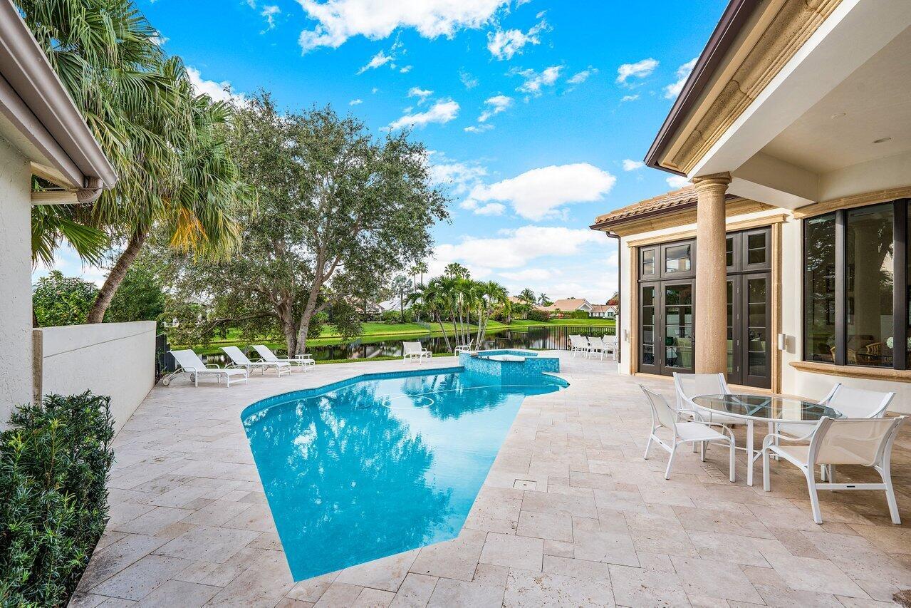 FRENCHMANS CREEK - Residential