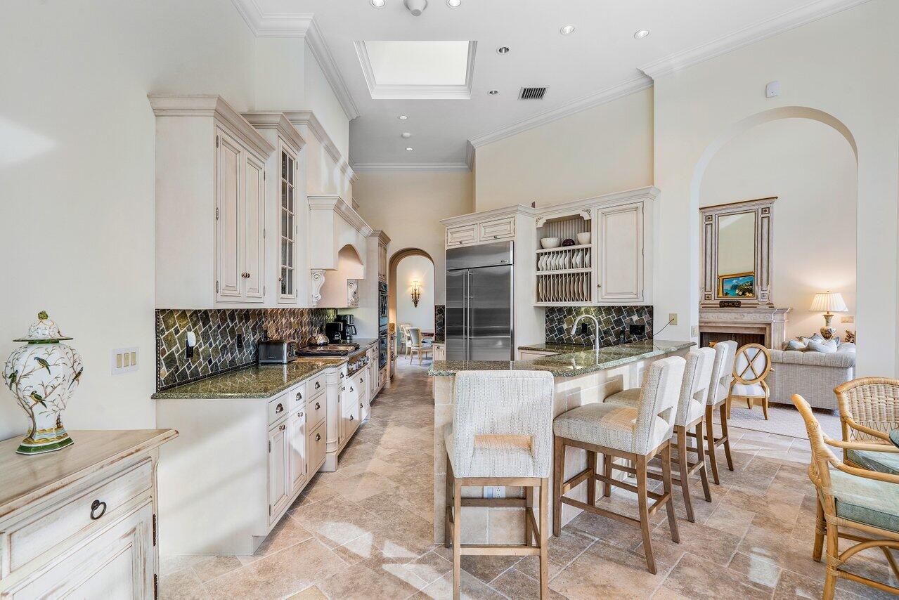 FRENCHMANS CREEK - Residential