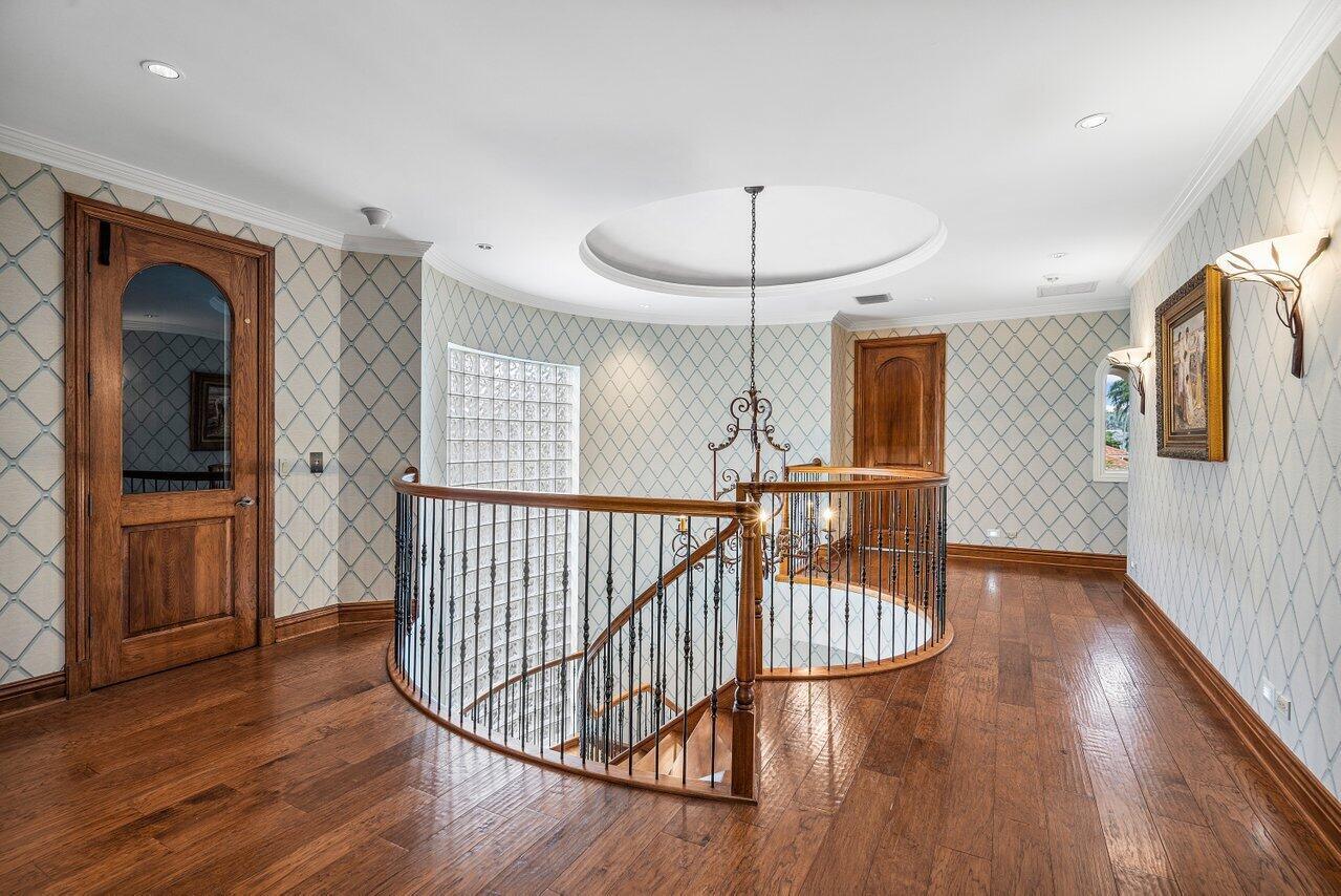 FRENCHMANS CREEK - Residential