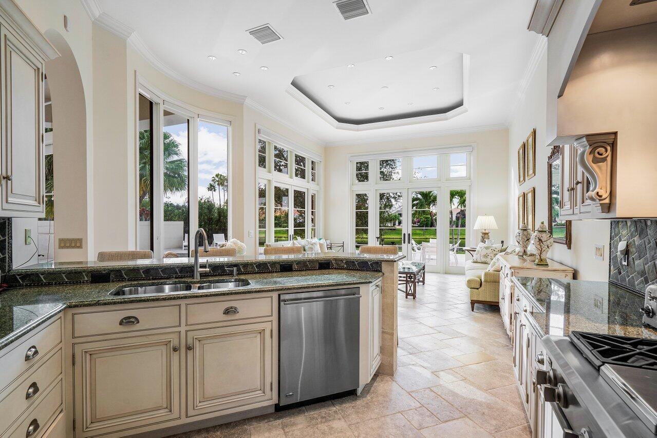 FRENCHMANS CREEK - Residential