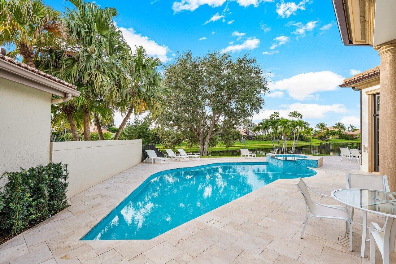 FRENCHMANS CREEK - Residential