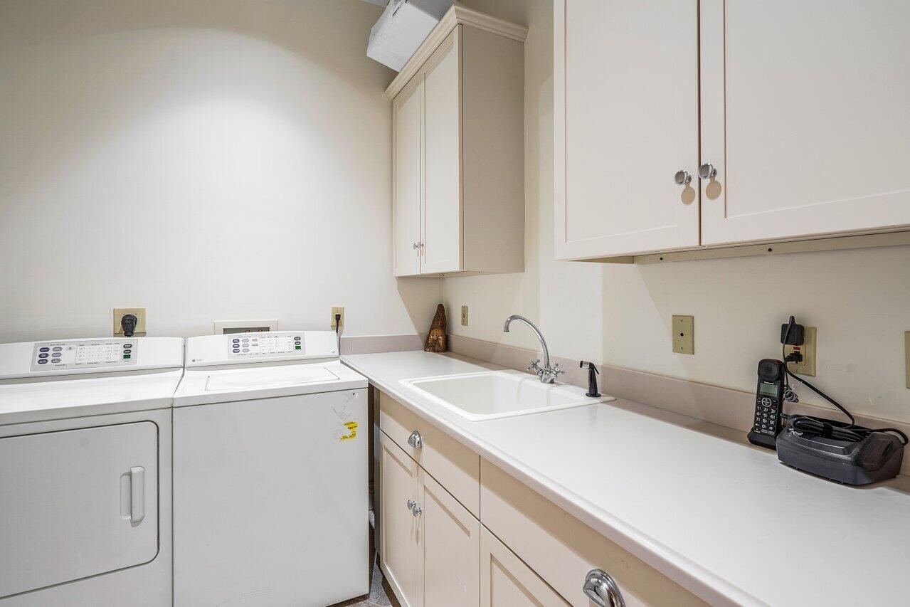 FRENCHMANS CREEK - Residential