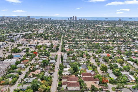 Tiny photo for 1400 NE 24th Street #1400, Wilton Manors, FL 33305 (MLS # B26036170)