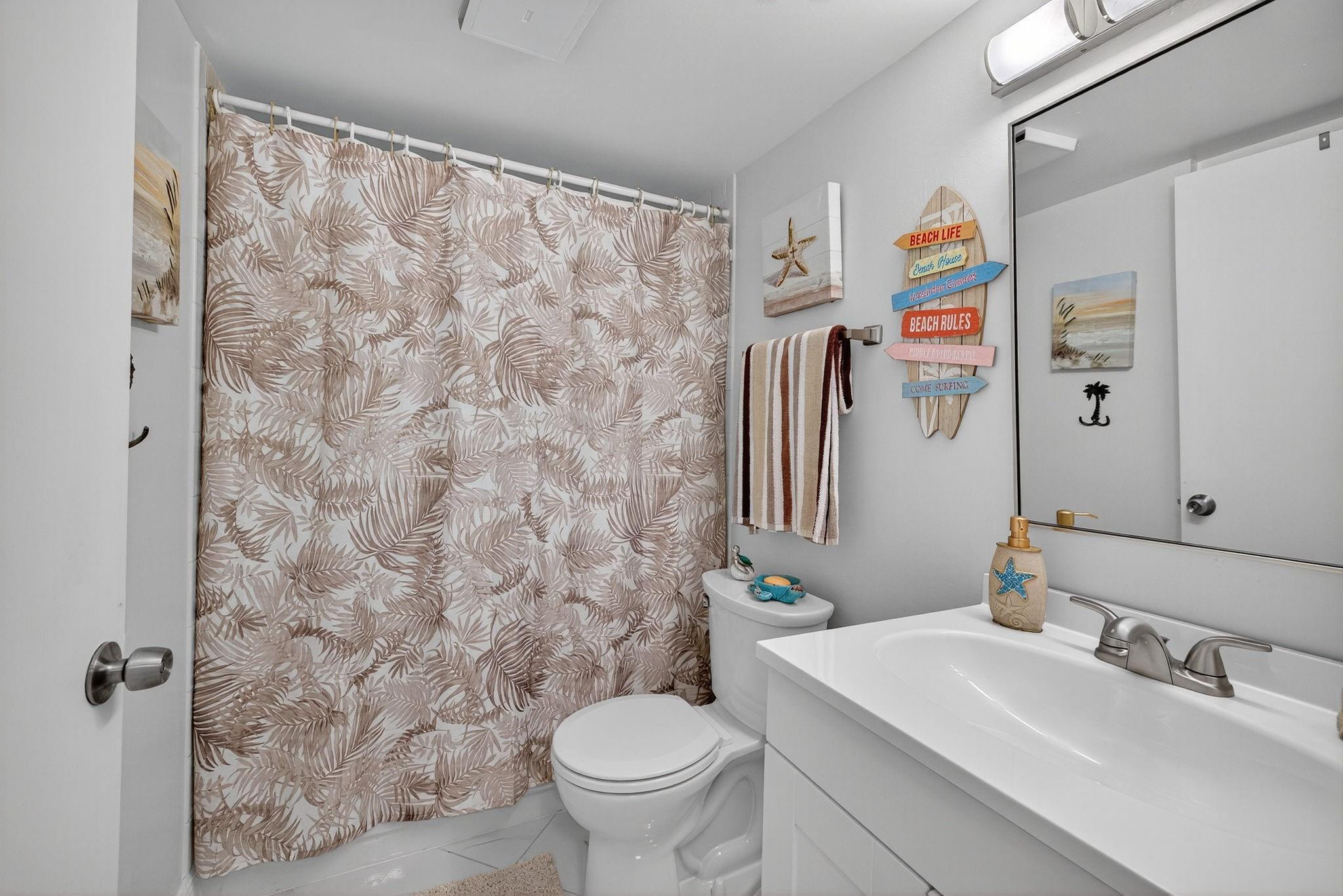 CYPRESS BEND CONDOMINIUM - Residential Lease