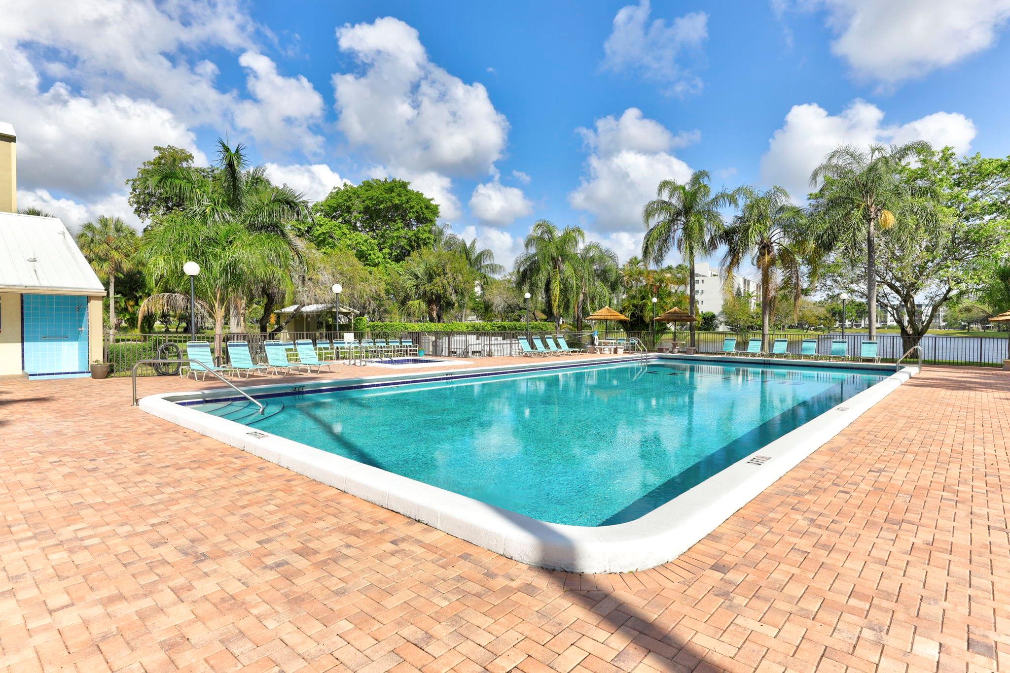 CYPRESS BEND CONDOMINIUM - Residential Lease