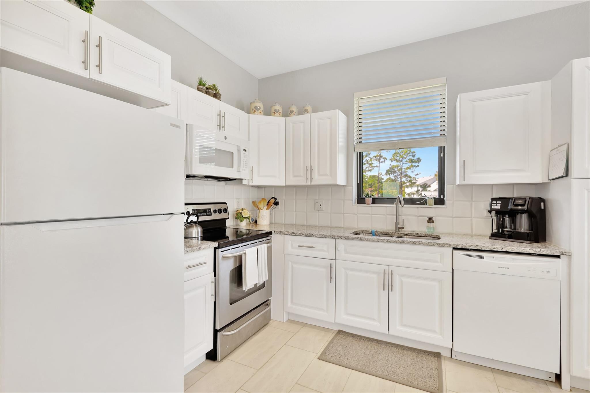 The Acreage - Residential