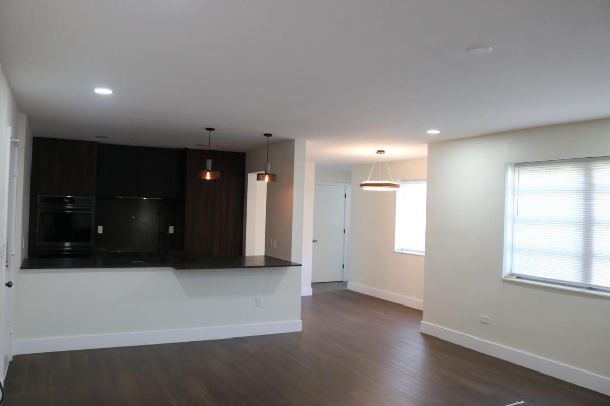 AVONDALE APTS INC - CO-OP - Residential Lease