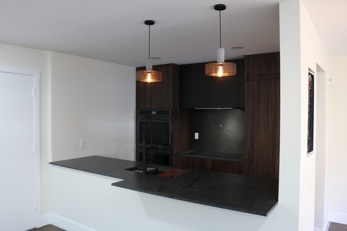 AVONDALE APTS INC - CO-OP - Residential Lease