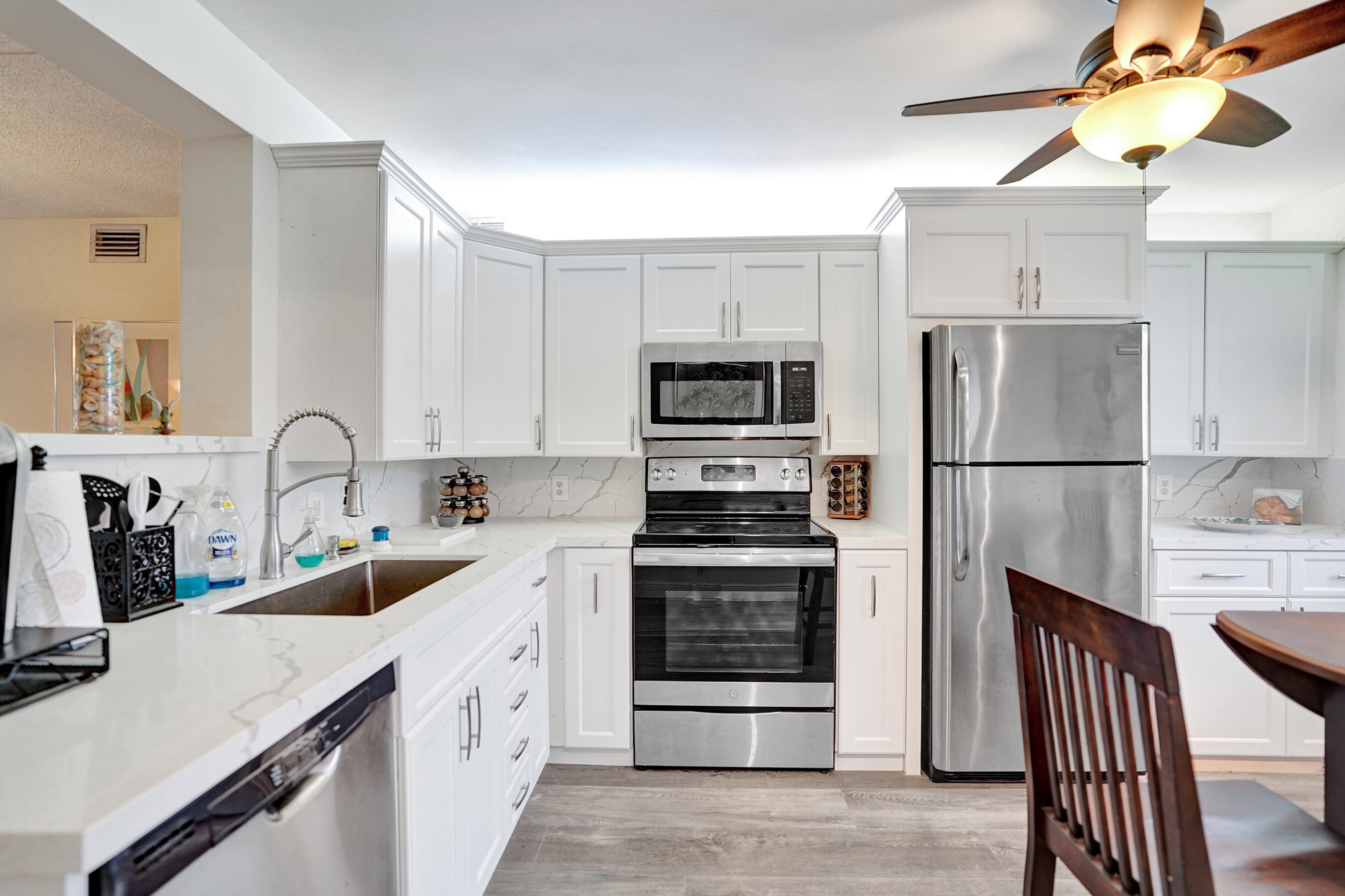 AINSLIE AT CENTURY VILLAGE CONDO - Residential