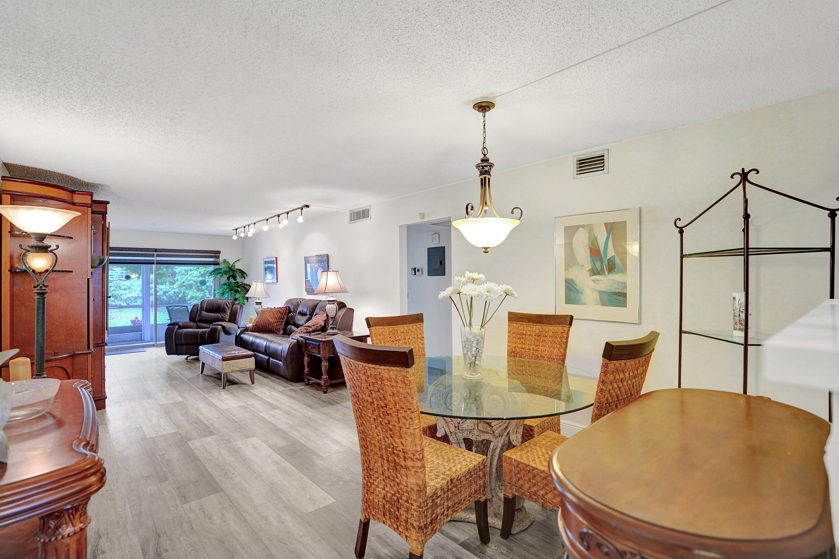 AINSLIE AT CENTURY VILLAGE CONDO - Residential