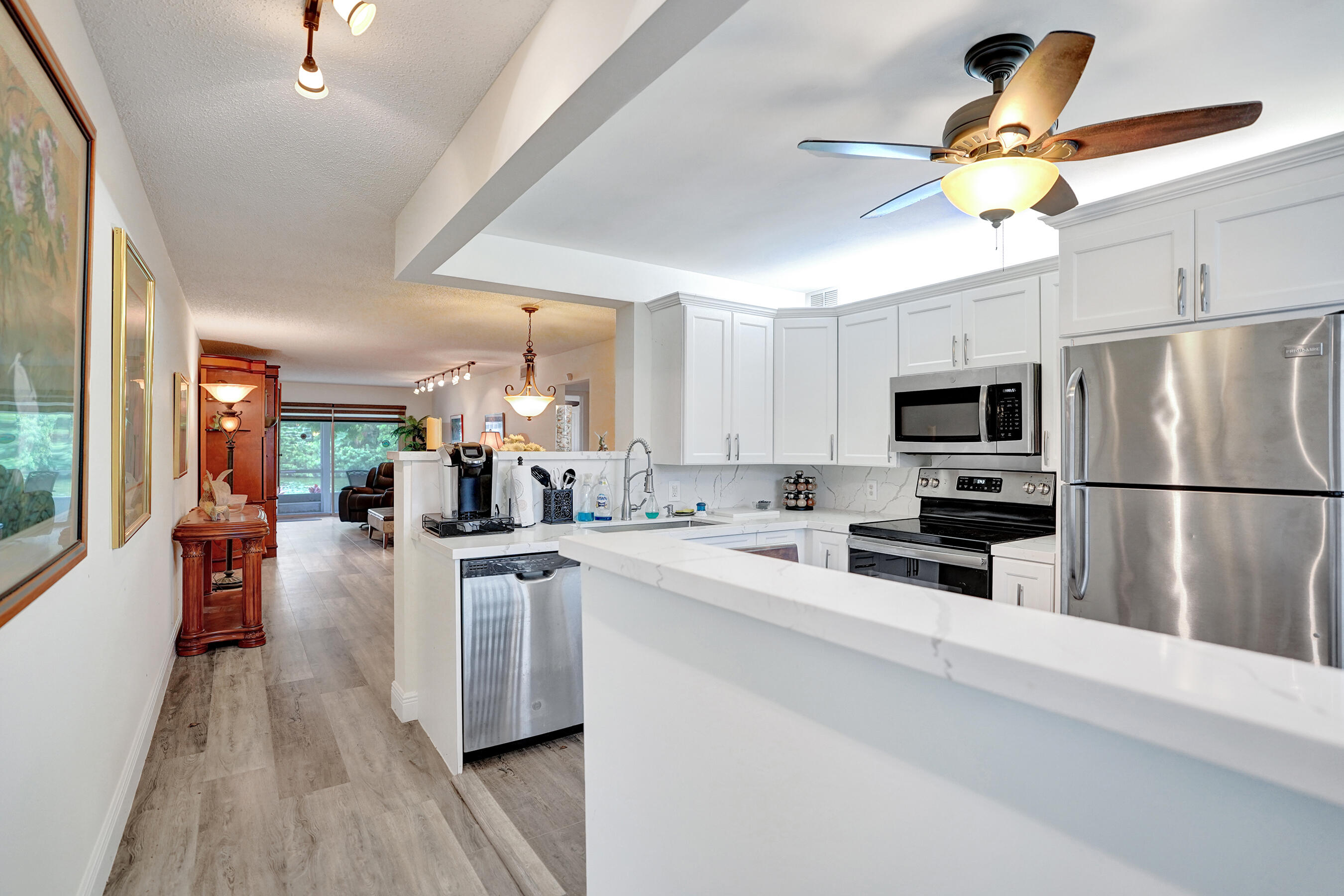 AINSLIE AT CENTURY VILLAGE CONDO - Residential