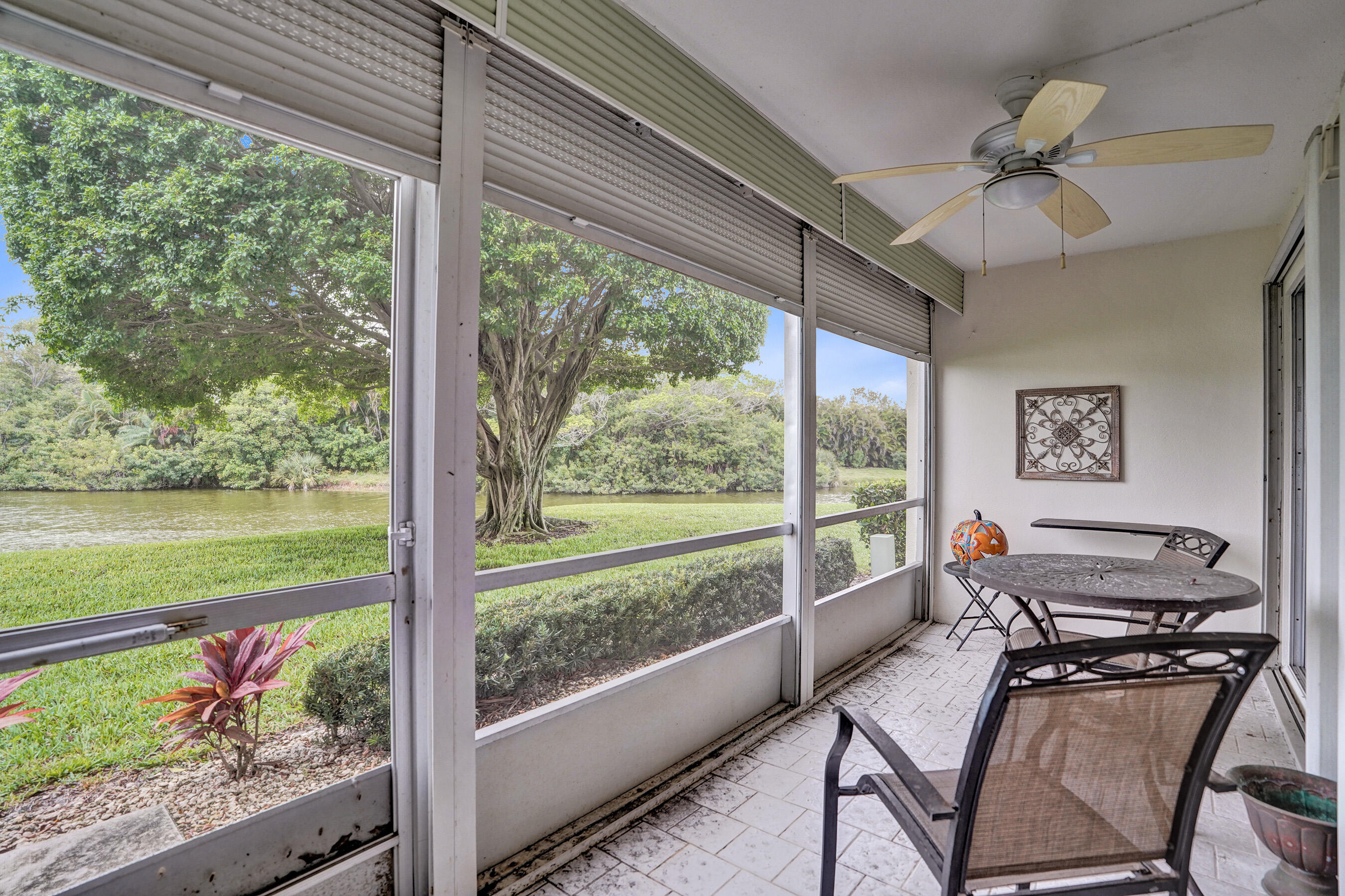 AINSLIE AT CENTURY VILLAGE CONDO - Residential