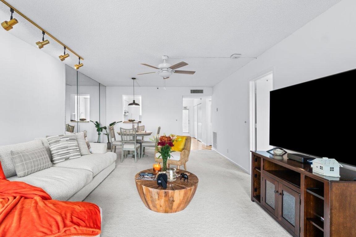 VILLAGES OF ORIOLE BONAIRE - Residential Lease