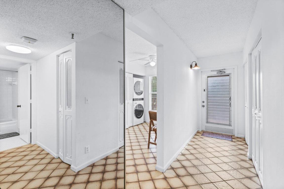 VILLAGES OF ORIOLE BONAIRE - Residential Lease