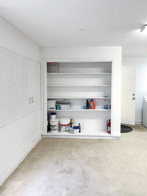 North Palm Beach Heights Sec 02b - Residential Lease