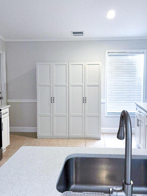 North Palm Beach Heights Sec 02b - Residential Lease