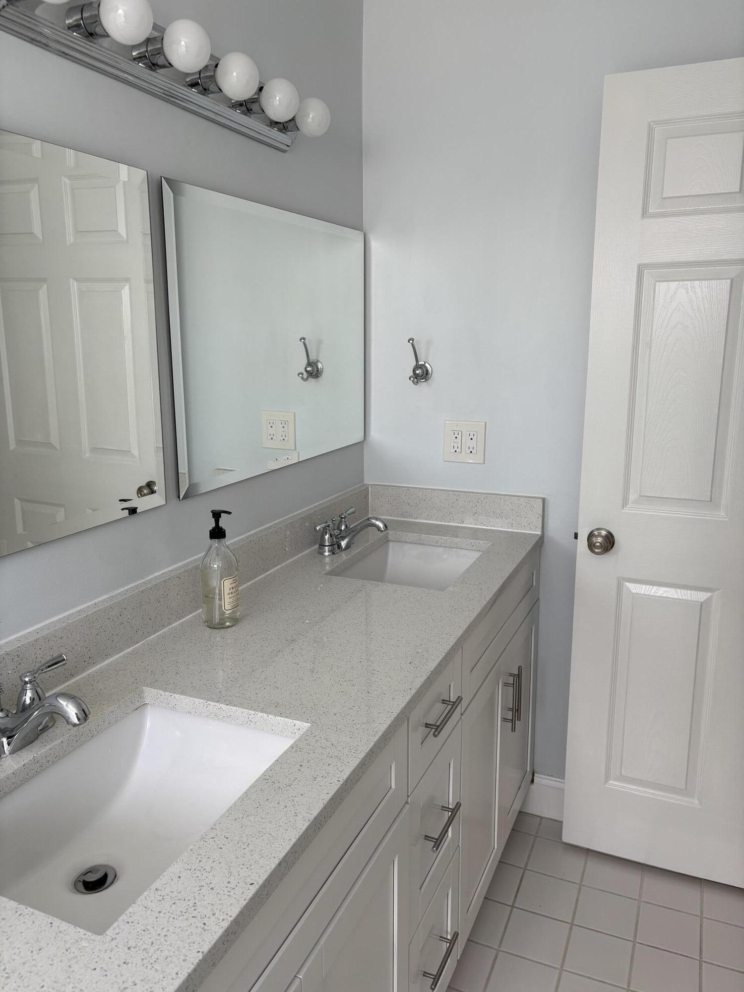 North Palm Beach Heights Sec 02b - Residential Lease