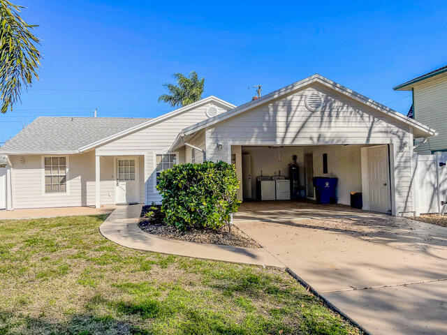 North Palm Beach Heights Sec 02b - Residential Lease