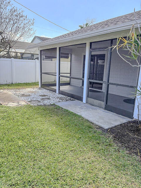 North Palm Beach Heights Sec 02b - Residential Lease