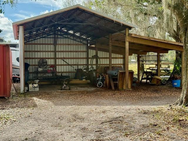 METES AND BOUNDS - Residential