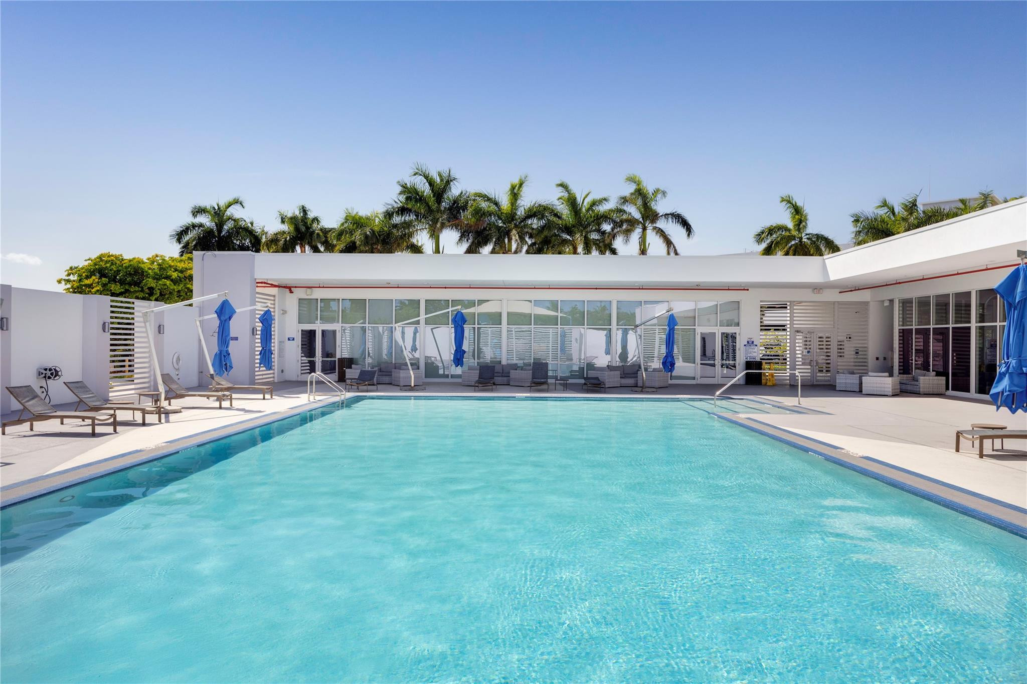 THE OAKS I CONDO - Residential Lease