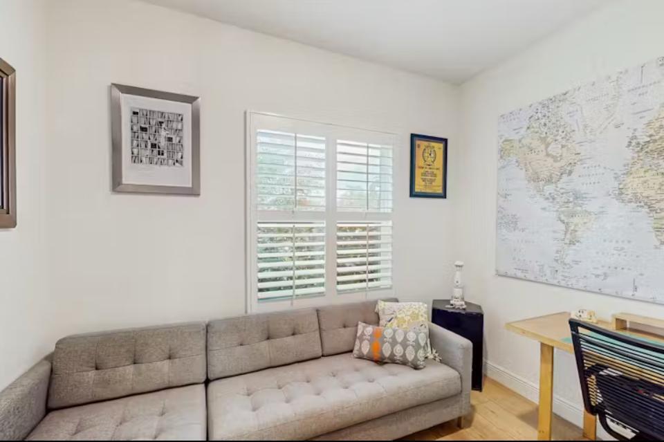 SEBASTIAN HIGHLANDS UNIT - Residential Lease