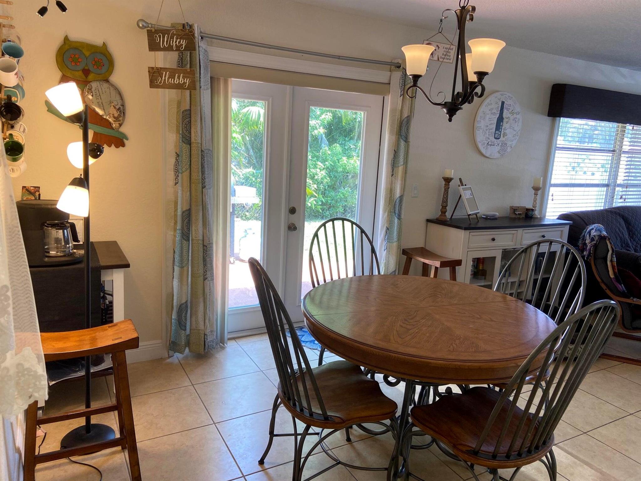 DELRAY MANORS - Residential Lease