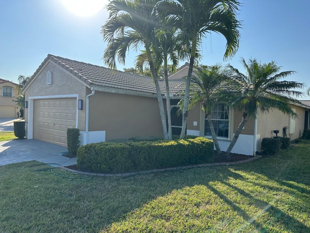 Photo of 628 NW Stanford Ln, Port Saint Lucie, FL 34983 (MLS # F10540846)