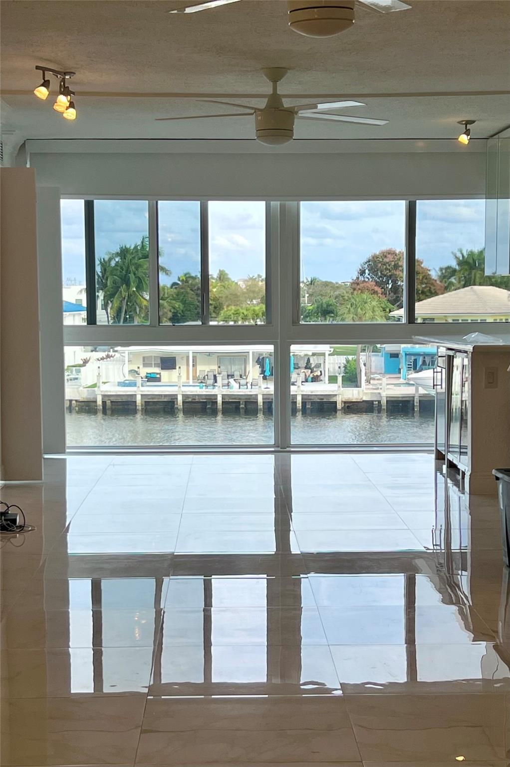 3100 NE 49th Street 302