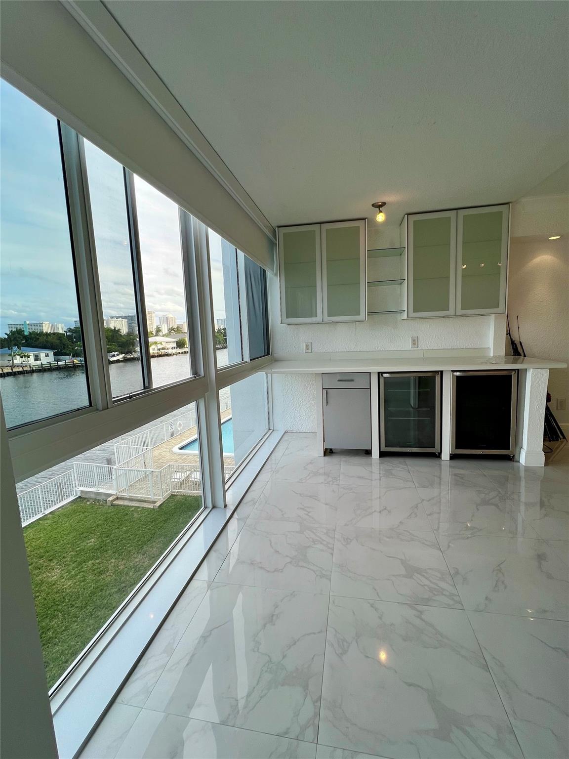 3100 NE 49th Street 302