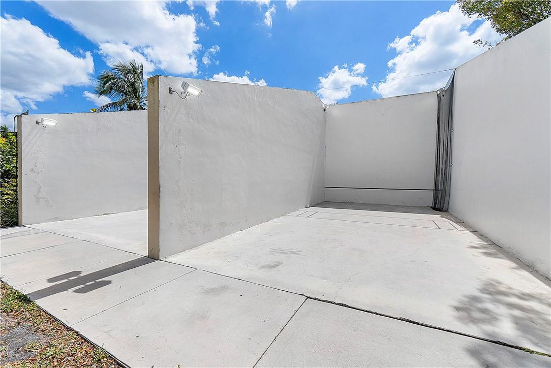 The Palms @PEMBROKE ISLES - Residential